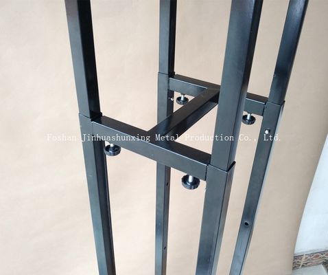 Logo Disesuaikan Lebar 600mm Tinggi 1720mm Rak Penyelenggara Pakaian