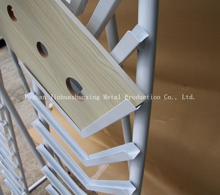 Panjang 1055mm Widh 585mm Waterfall Tile Sample Display Rack Putih Dengan Iklan Untuk 36 Sampel