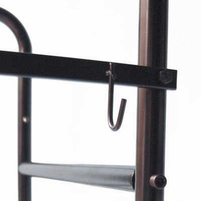 460mm Kedalaman 600mm Lebar Rak Penyimpanan Ban Mobil Untuk Bengkel Kendaraan