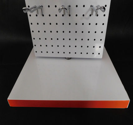 Logo Disesuaikan 380mm Lebar 589mm Tinggi Alat Pegboard Rack Floor Standing
