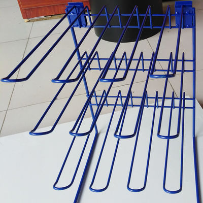 Rak Display Aksesoris Mobil Lebar 1600mm Tinggi 900mm Untuk Toko Mobil