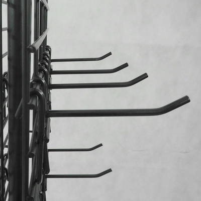 Lantai Supermarket Rotating Metal Wire Display Stand Dengan Roda